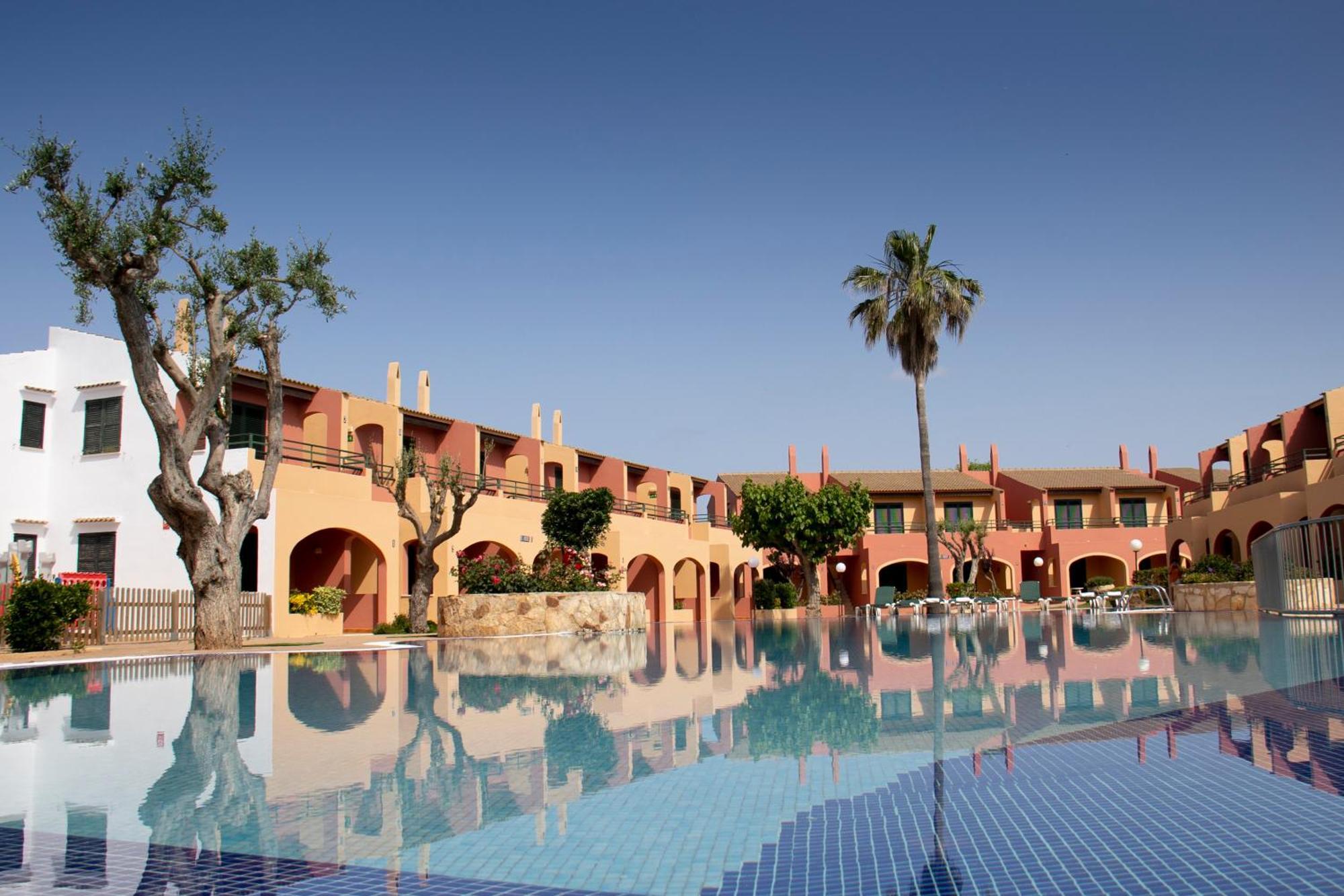 Grupoandria Club Andria Aparthotel 3*
